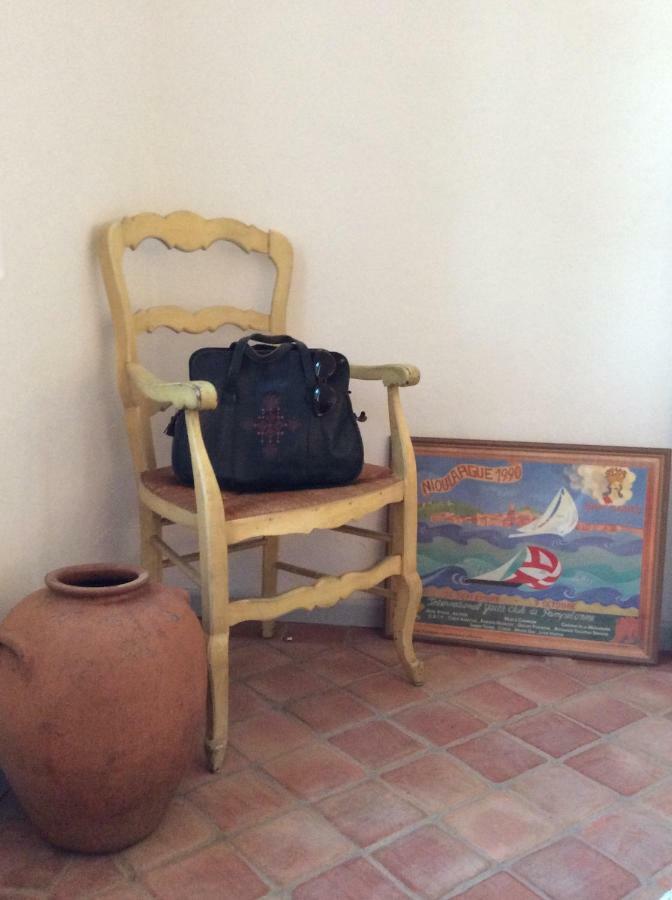 Le Mas Amore Bed and Breakfast Gassin Buitenkant foto