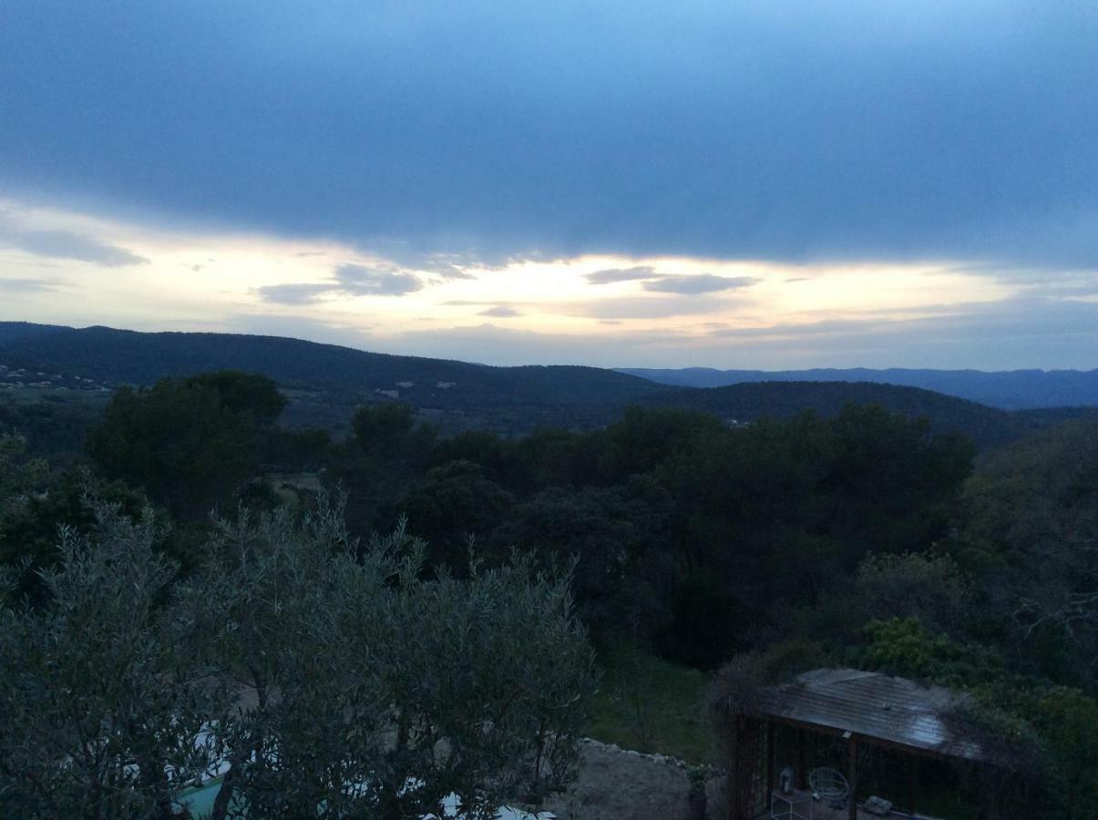 Le Mas Amore Bed and Breakfast Gassin Buitenkant foto