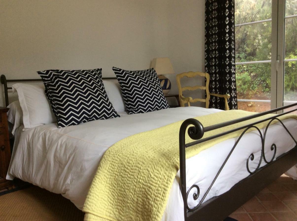 Le Mas Amore Bed and Breakfast Gassin Buitenkant foto