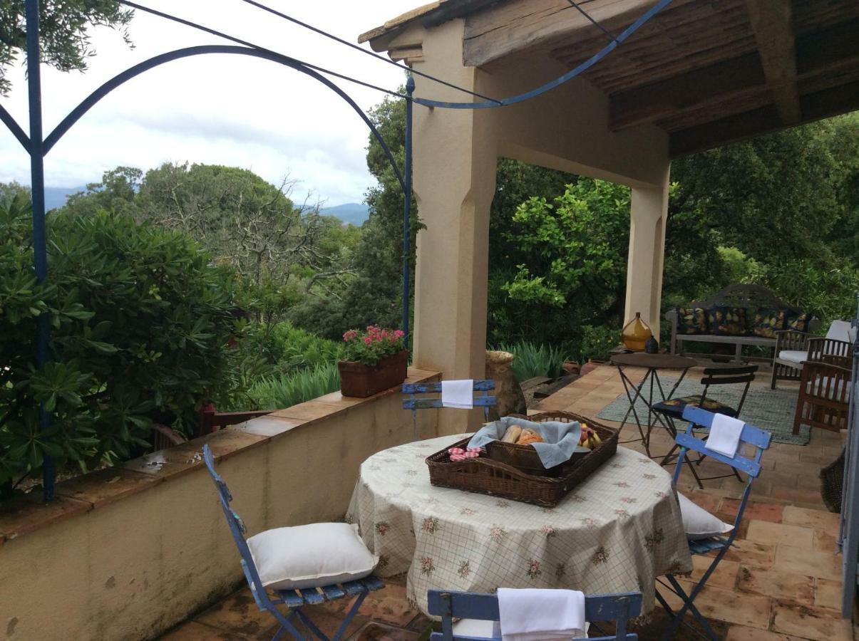 Le Mas Amore Bed and Breakfast Gassin Buitenkant foto