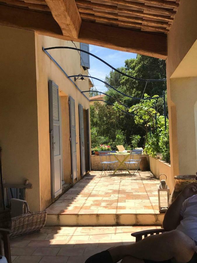 Le Mas Amore Bed and Breakfast Gassin Buitenkant foto