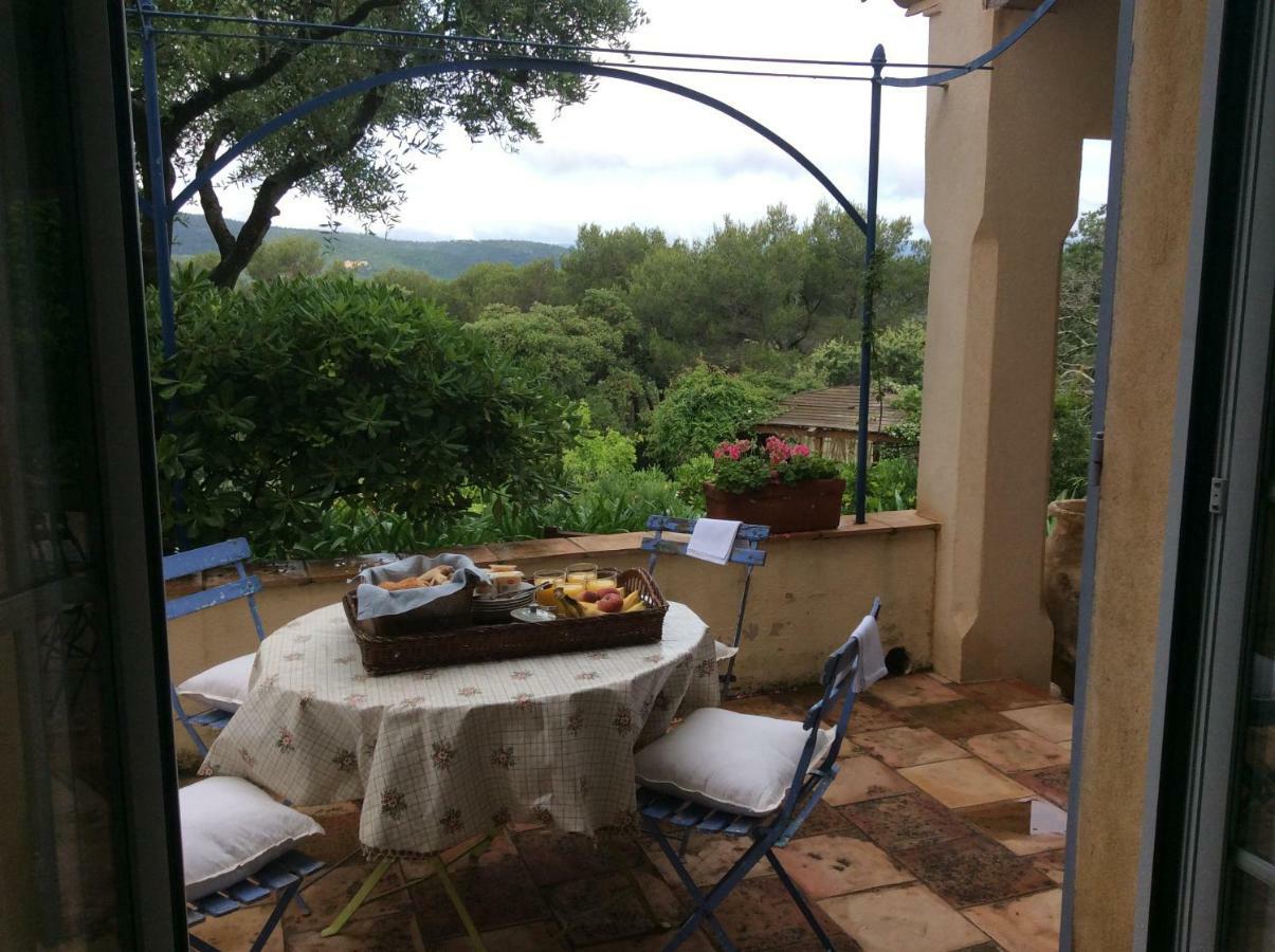 Le Mas Amore Bed and Breakfast Gassin Buitenkant foto